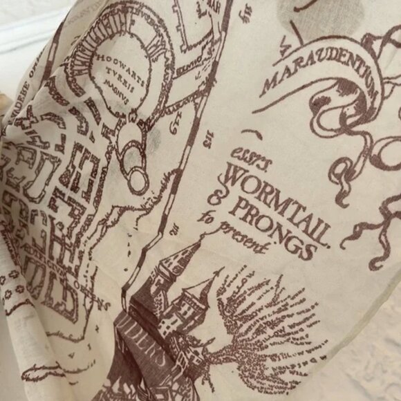 Wizarding World Harry Potter Marauders' Map Print Scarf Hogwarts Challis Fabric - Picture 9 of 10